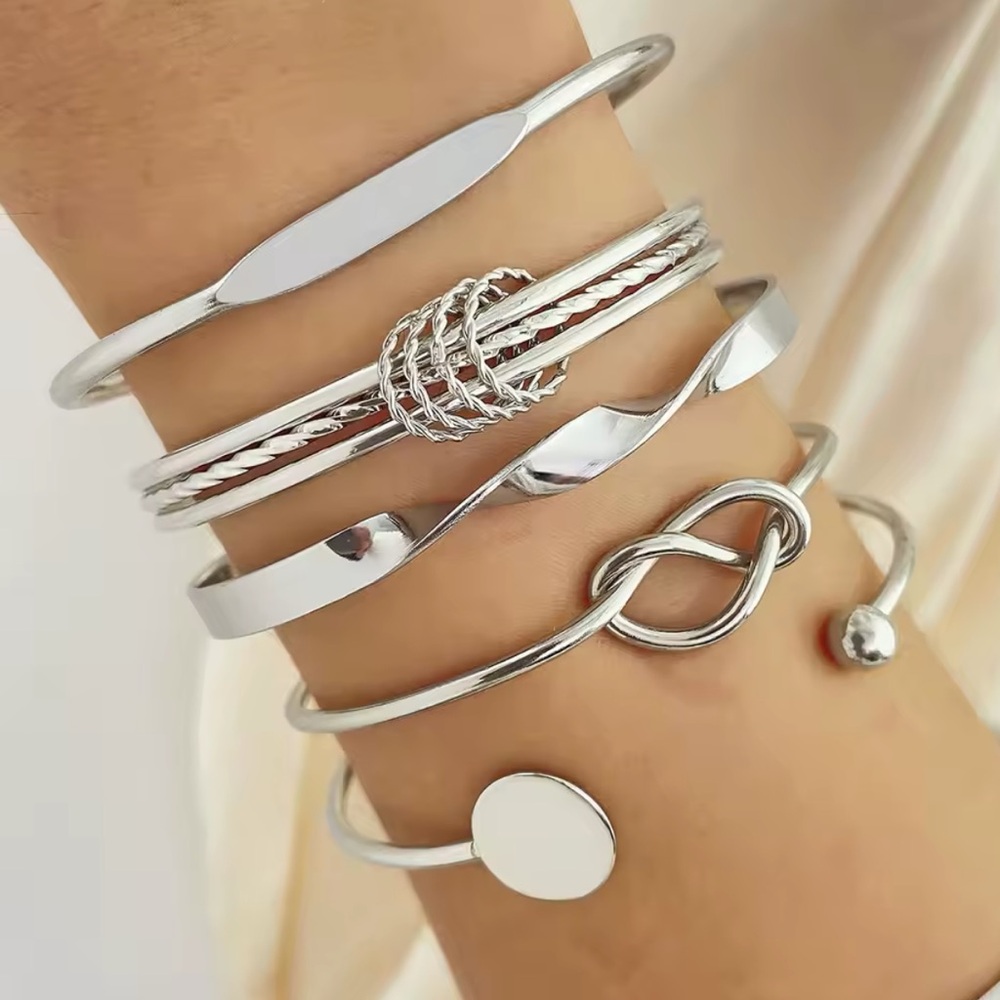 Elegant Silver Bracelet Set